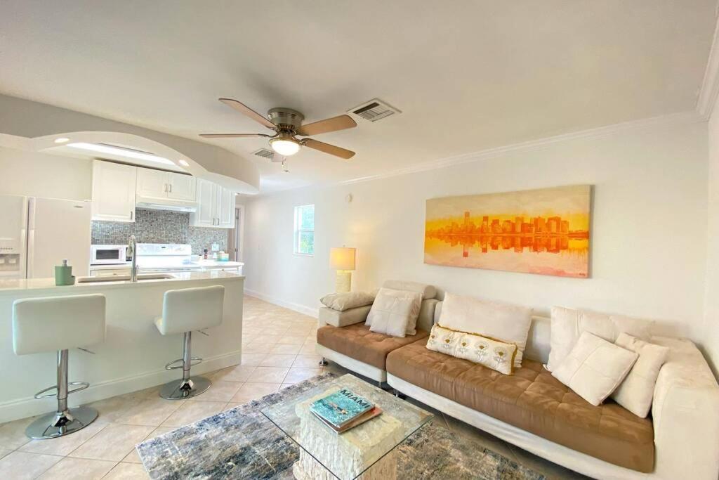 Cheerfull 4/Bed/ 3 Bath / Pool / Best Location Napoli Bagian luar foto